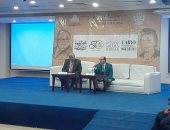 محمد صبحى بندوة في معرض الكتاب: رفضت أفلام المقاولات وقلت هبيع السينما أفضل ما أبيع نفسى.. التليفزيون باظ عندما توجه السينمائيون للدراما.. وأتمنى أن يهجر المصريون الهواتف المحمولة ويقبلون على الكتب    