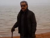 الوليد بن طلال يدعم سياحة السعودية من أحد الشواطئ:هذه الرياض وليست المالديف "فيديو"
