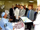 محافظ بنى سويف يتفقد المستشفى النموذجى ويأمر بإعداد تقرير عن نواقص الأدوية