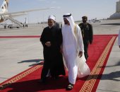 شاهد.. ولى عهد أبو ظبى يودع شيخ الأزهر فى ختام زيارته إلى الإمارات