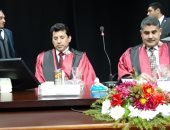 وزير الشباب يمنح باحثة درجة الدكتوراة بكلية التربية الرياضية فى جامعة طنطا