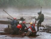 استمرار عمليات البحث عن ناجين جراء كارثة انهيار سد فى البرازيل
