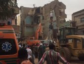 قارئ يشارك بصور انهيار عقار الاقصر