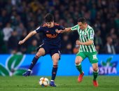 فالنسيا يخطف تعادلا ثمينا من بيتيس فى نصف نهائى كأس إسبانيا.. فيديو