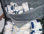 صور.. جمارك مطار برج العرب الدولى تضبط محاولة تهريب كمية من الأدوية