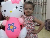 قارئ يناشد وزير الصحة لعلاج ابنته "رودينا".. تحتاج لعملية قلب مفتوح نادرة