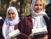 طالبات الثانوى بشمال سيناء يشدن بدور أجهزة التابلت فى تسهيل التحصيل العلمى