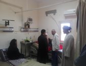 إحالة 20 طبيب وإدارى للتحقيق لتغيبهم وتركهم العمل بمستشفى إسنا ووحدة الغسيل الكلوى (صور)