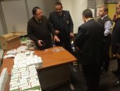 صور.. جمارك المطار تضبط كمية كبير من أدوية الإجهاض مع راكب قادم من أثينا