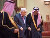 الملك سلمان يستقبل محمود عباس فى الرياض لبحث القضية الفلسطينية