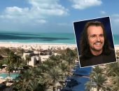 الموسيقار يانى ينشر فيديو لشواطئ أبو ظبى قبل حفلة عيد الحب