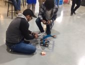 صور.. إجراء مسابقة روبوتات بين طلاب الفرقة الأولى بهندسة كندا - مصر