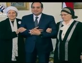 الرئيس الإنسان.. السيسي يعيد للمرأة المصرية مكانتها بعد سنوات من التهميش.. فيديو