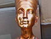 صور.. جمارك بورسعيد تضبط محاولة تهريب منتجات ذات طابع شعبى ونماذج أثرية