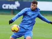 تريزيجيه وكريم حافظ يشاركان فى تدريبات قاسم باشا قبل لقاء جالطة سراى.. صور