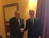 وزير الخارجية يبحث مع "مسئول عمليات حفظ السلام" الأوضاع فى الدول الإفريقية