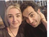 لا يوجد شىء أفضل من وجودك بجانبى.. رسالة رومانسية من هنا الزاهد لأحمد فهمى