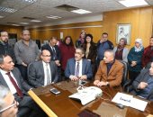 فيديو.. ضياء رشوان يجرى جولة داخل الأهرام.. ويؤكد: نسعى لعودة هيبة الصحفى 