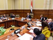 "تضامن البرلمان" توافق على منحة لتمويل 7 مشروعات لمكافحة الهجرة غير الشرعية