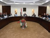وزير الإسكان يعقد اجتماعاً لمتابعة مشروعات مياه الشرب المقرر دخولها الخدمة بالجيزة