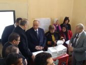 محافظ القاهرة يتفقد عددا من المدارس لمشاركة الطلاب احتفالات ذكرى نصر أكتوبر