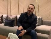 من الكواليس.. اسمع أغنية وائل جسار الجديدة "شكله بيهزر".. فيديو وصور