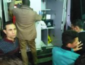 صور.. فريق من نيابات وسط وغرب القاهرة يستمعون لأقوال المصابين فى حادث الدرب الأحمر