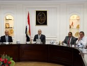 وزير الإسكان يتابع مشروعات "المركزى للتعمير" ويؤكد على أهمية دوره فى تنفيذها