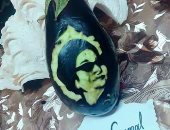 بالخضار والفاكهة.. أميرة تصنع البهجة وتبدع فى رسم المشاهير