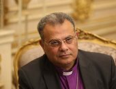 رئيس الطائفة الإنجيلية يلقى غدا ثانى عظاته بعد فتح الكنائس بالإسكندرية