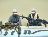 الأمن العام يضبط شخصين بحوزتهما جرينوف وبندقيتين بقنا