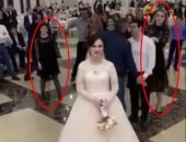 فيديو وصور .. "نفسنة" بنات تتحول لشجار بسبب "بوكيه ورد" فى حفل زفاف بروسيا 