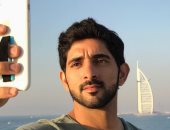 2500 لايك × الدقيقة لـ"سيلفى" ولى عهد دبى مع برج العرب