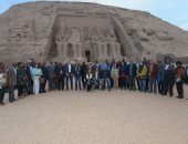 وزيرا الآثار والثقافة يصطحبان 22 سفيرًا أفريقيًا فى جولة بمعبد أبو سمبل