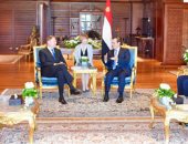 السيسى يبحث مع نظيره الروماني فى شرم الشيخ تعزيز التعاون الثنائى