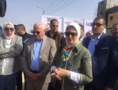 فيديو وصور .. وزيرة الصحة تتفقد مستشفى بحر البقر ببورسعيد