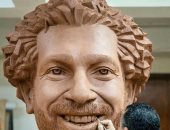 شاهد.. آخر تمثال يجسد محمد صلاح  بعد الانتهاء منه فى 300 ساعة