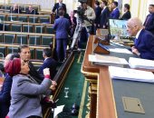 صور.. البرلمان يوافق على إلزام أجهزة الدولة والمنشآت بوسائل الدفع غير النقدى