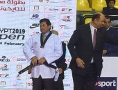 صور ..الاتحاد المصري للتايكوندو يهدي وزير الرياضة الحزام الأسود