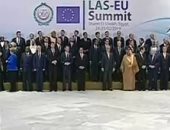 صورة تذكارية للرؤساء والملوك المشاركين فى القمة العربية الأوروبية بشرم الشيخ