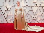 جلين كلوز نجمة The Wife بإطلالة ملكية على السجادة الحمراء لحفل الأوسكار