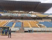 صور.. الإسماعيلية تتزين لاستقبال أمم أفريقيا.. تشكيليون يقودون مبادرة التجميل