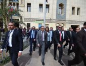 بعد قليل.. رئيس الوزراء يتوجه لزيارة مصابى حريق قطار محطة مصر