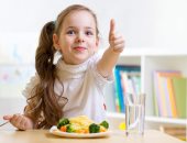 مش بس رجيم.. نصائح للتخلص من سمنة الأطفال