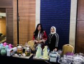 صور.. السفارة الكويتية فى مصر تقيم سوق خيرى لصالح جمعية الأورمان