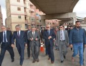صور.. محافظ الجيزة ورئيس "محلية البرلمان" يتفقدان أعمال الصيانة بمحور صفط