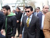 صور.. وزير الرياضة يؤدى صلاة الغائب على أرواح شهداء حادث قطار رمسيس