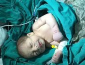 العثور على طفل حديث الولادة داخل حقيبة بمنطقة التبين  