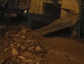 انهيار بلكونة منزل بالمحلة ولجنة هندسية لمعاينته