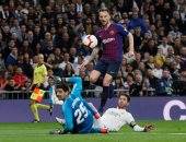 برشلونة يخشى مفاجآت ليون فى دوري أبطال أوروبا